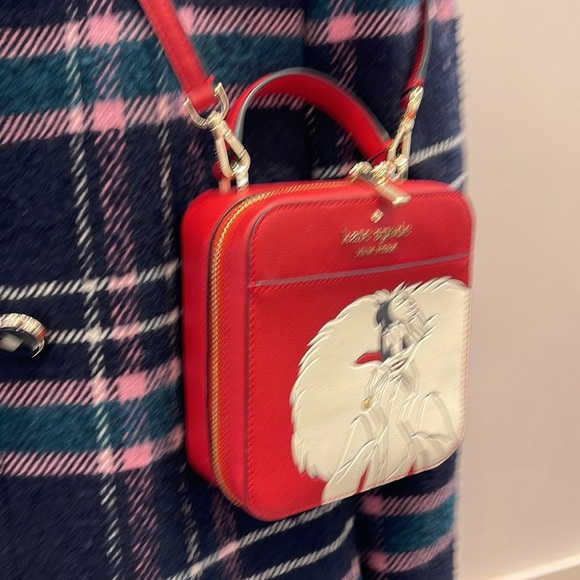 Kate Spade Disney X Kate Spade New York Vanity Cruella Crossbody Bag - Picture 6 of 16